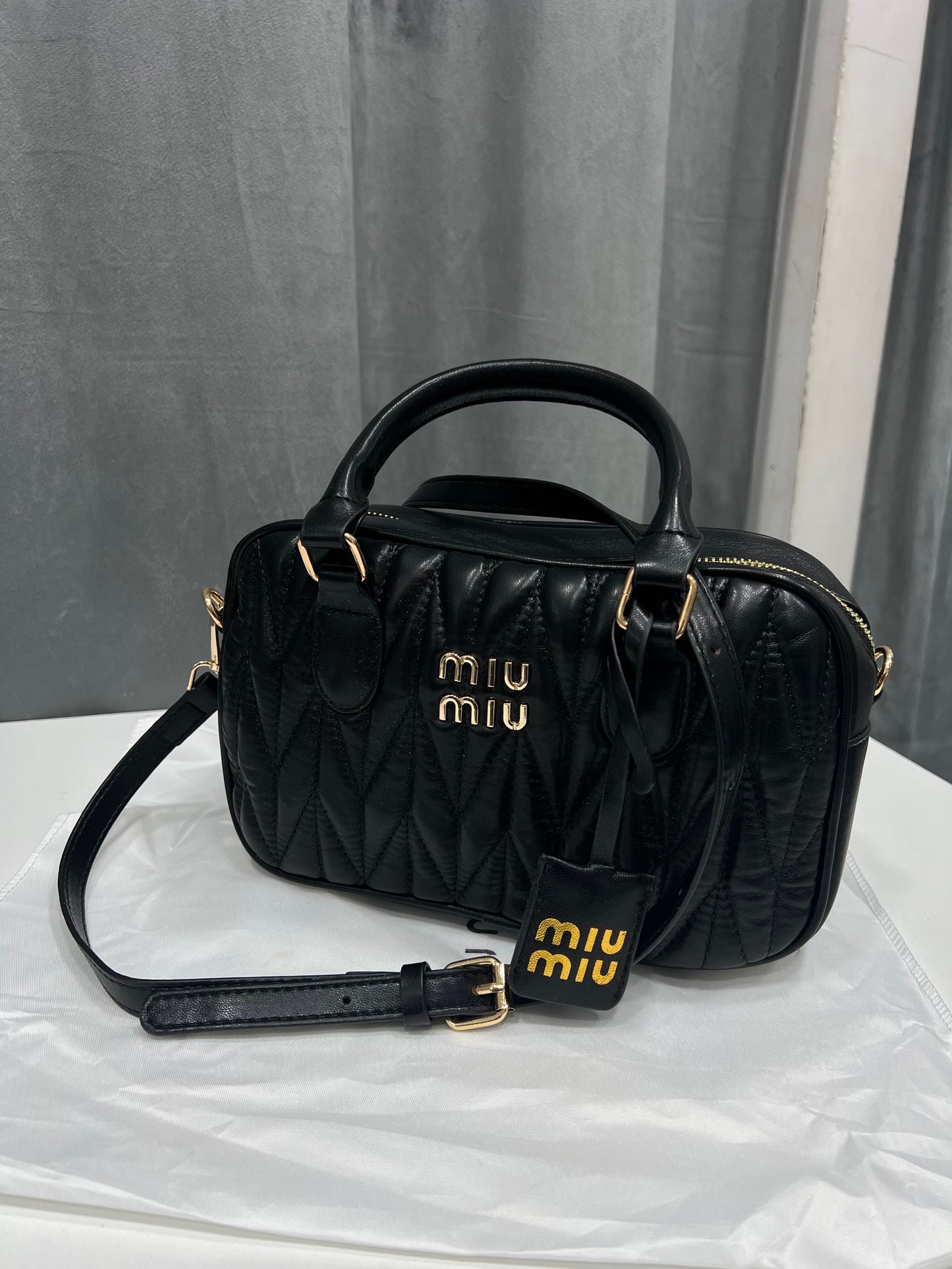 BORSA MIU