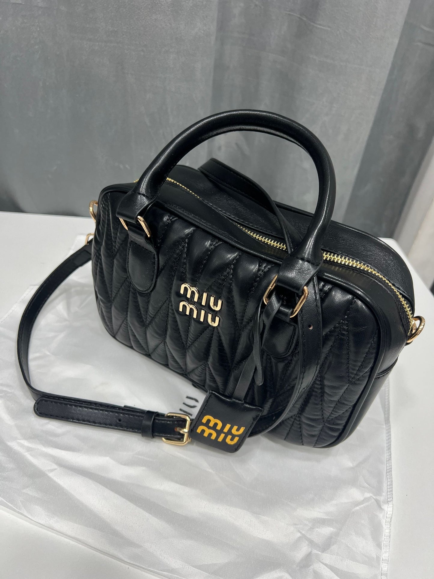 BORSA MIU