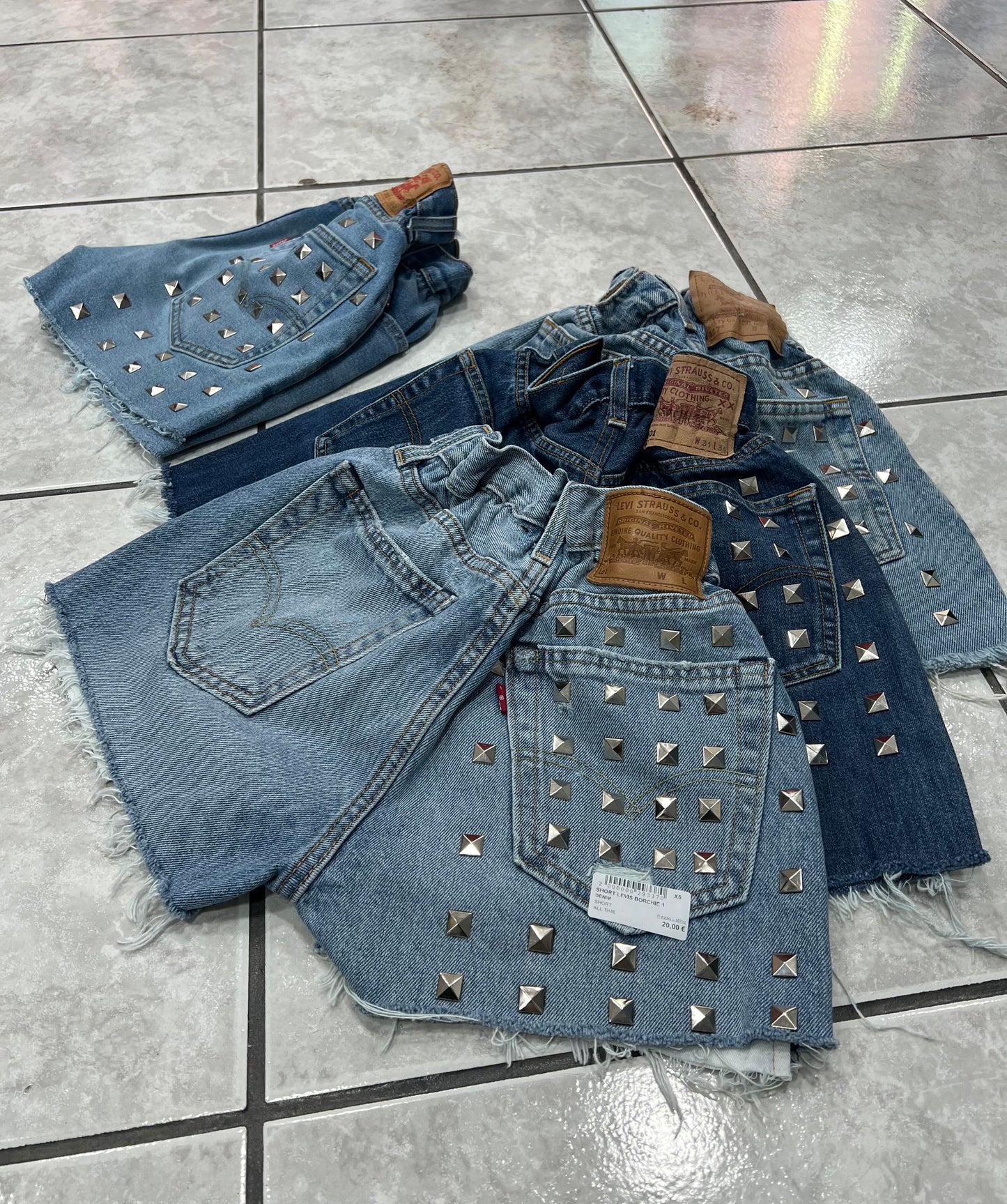 SHORT LEVIS BORCHIE 1