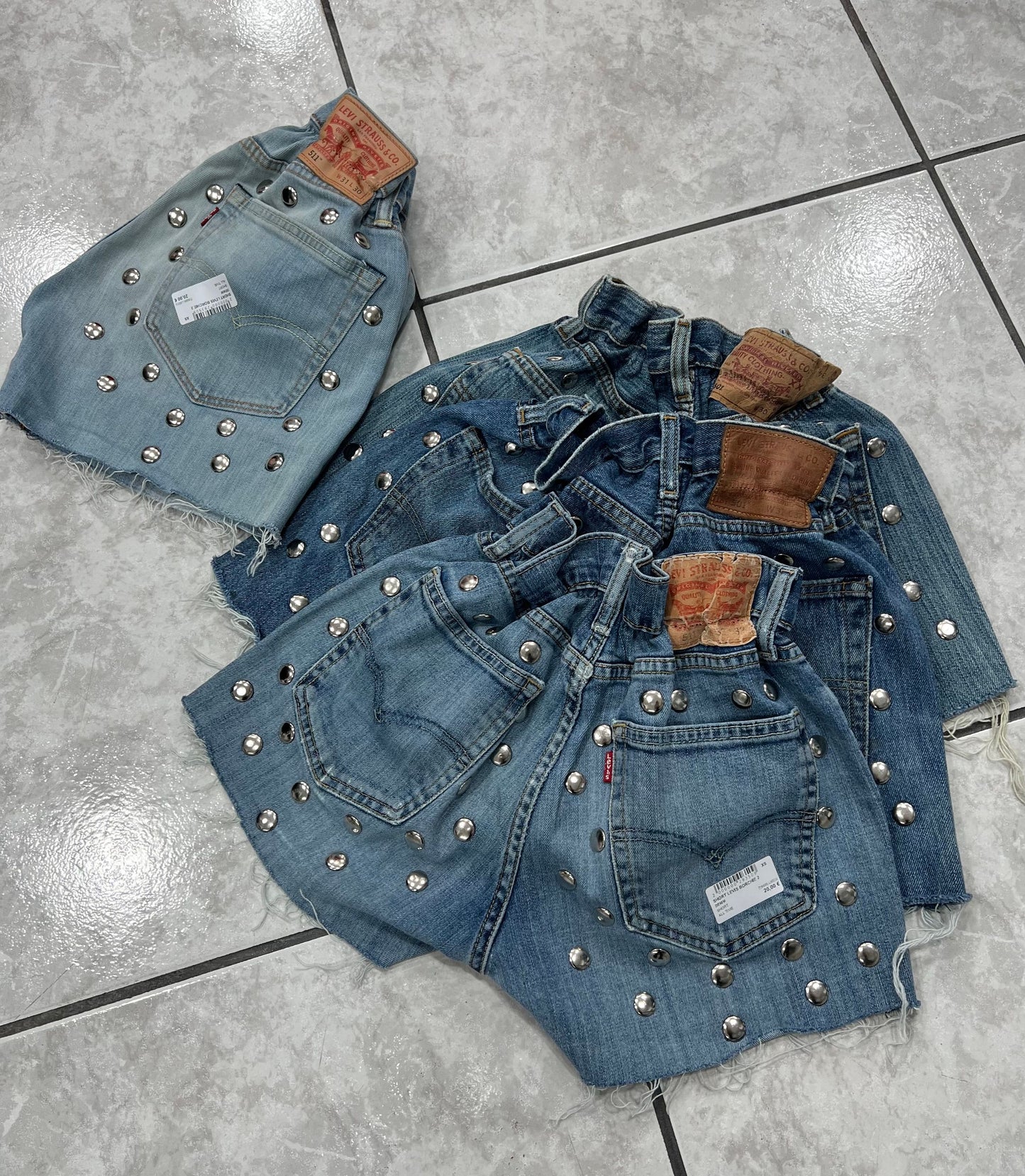 SHORT LEVIS BORCHIE 2