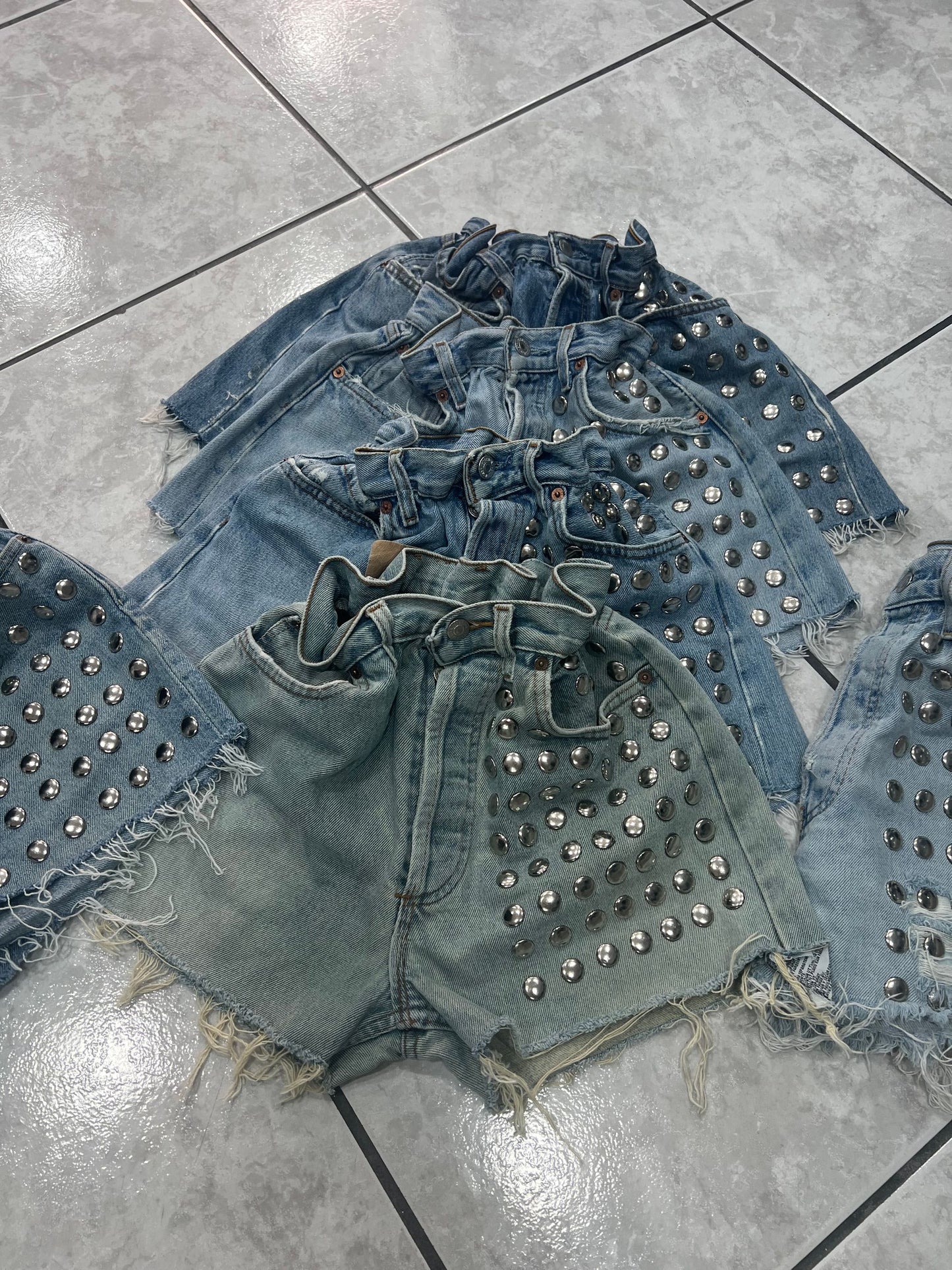 SHORT LEVIS BORCHIE 3