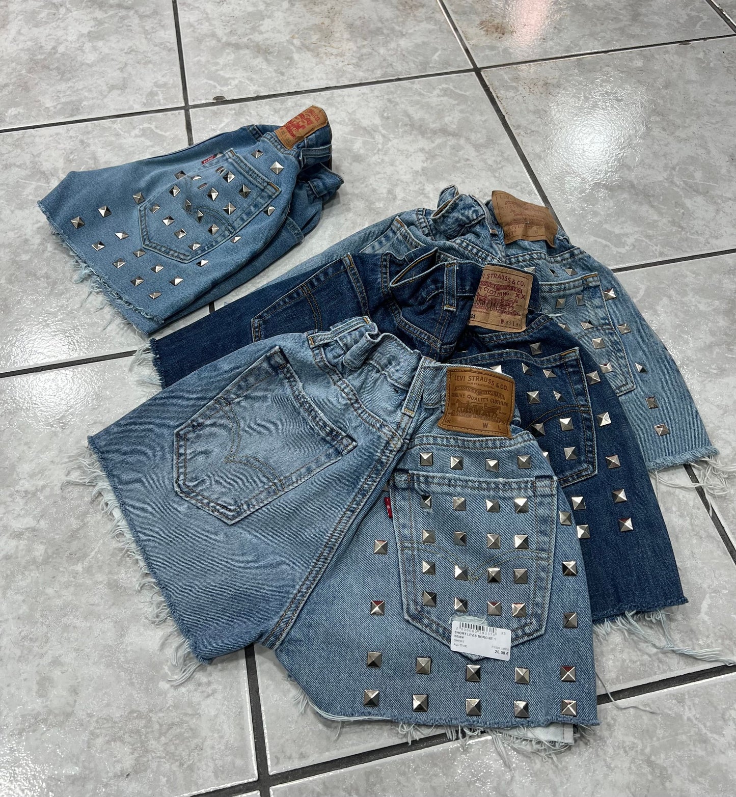 SHORT LEVIS BORCHIE 1
