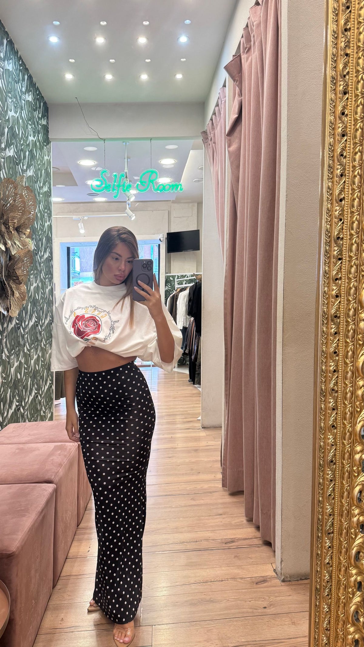 shirt roses