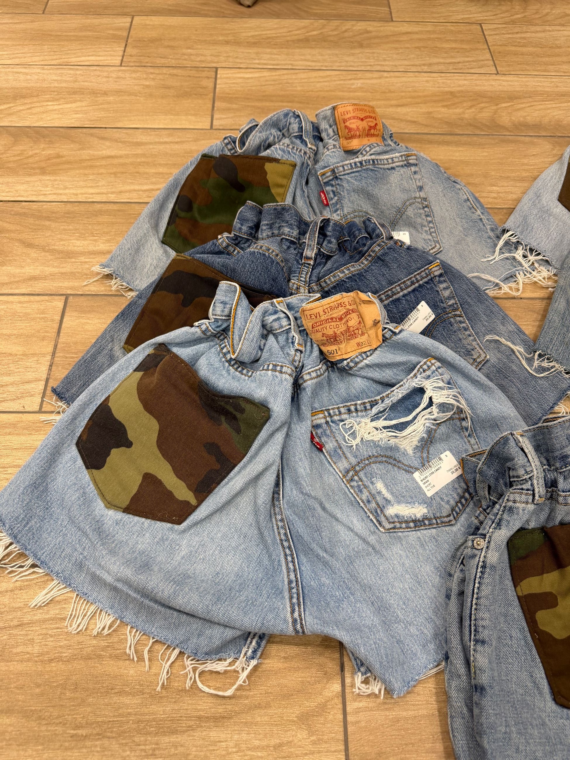 SHORT LEVIS CANDY CAMOUFLAGE