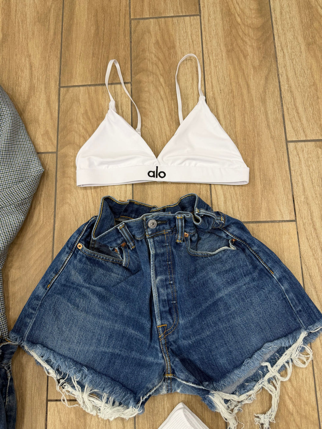 TOP CROP ALO
