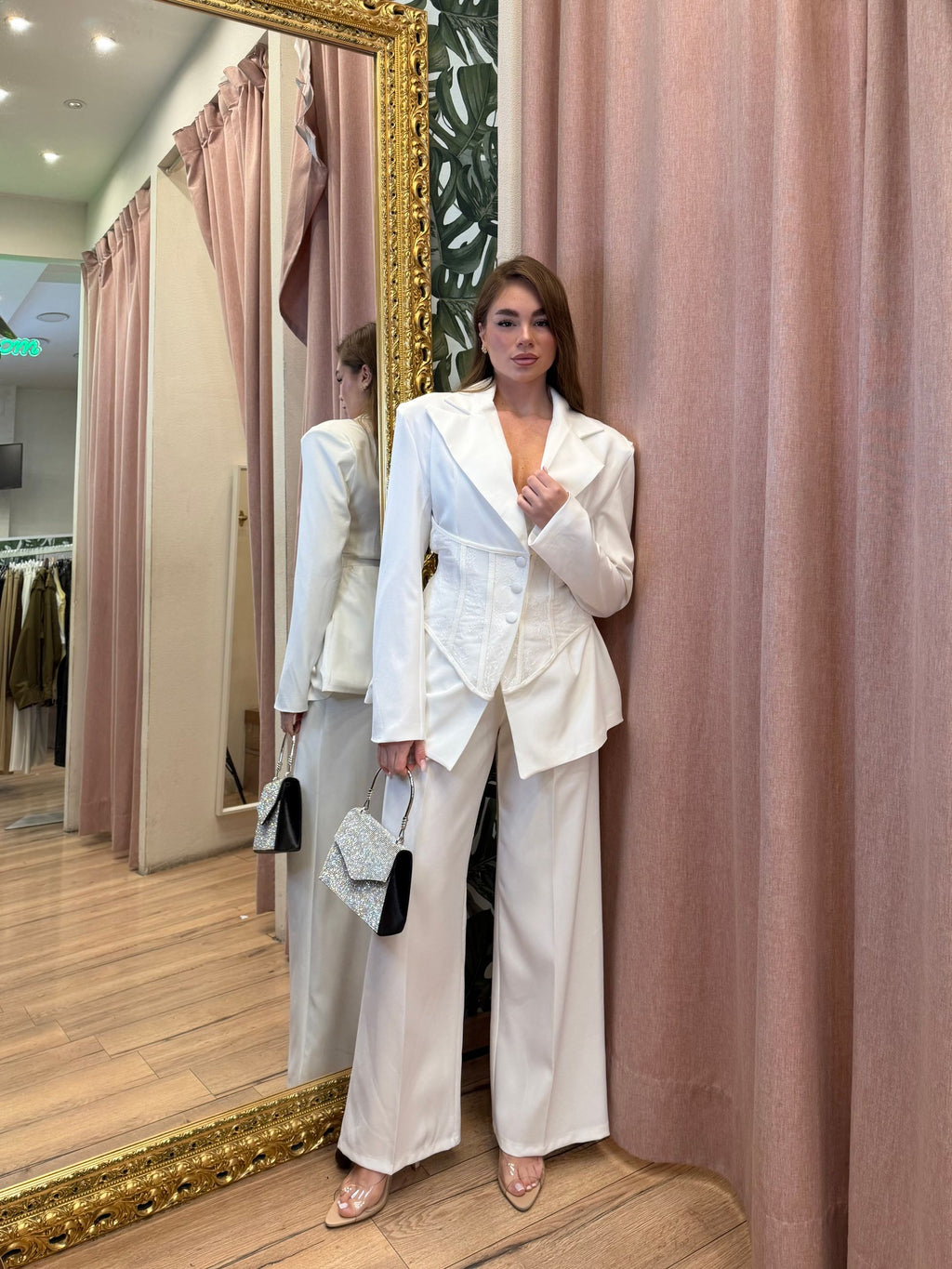 TAILLEUR 87007