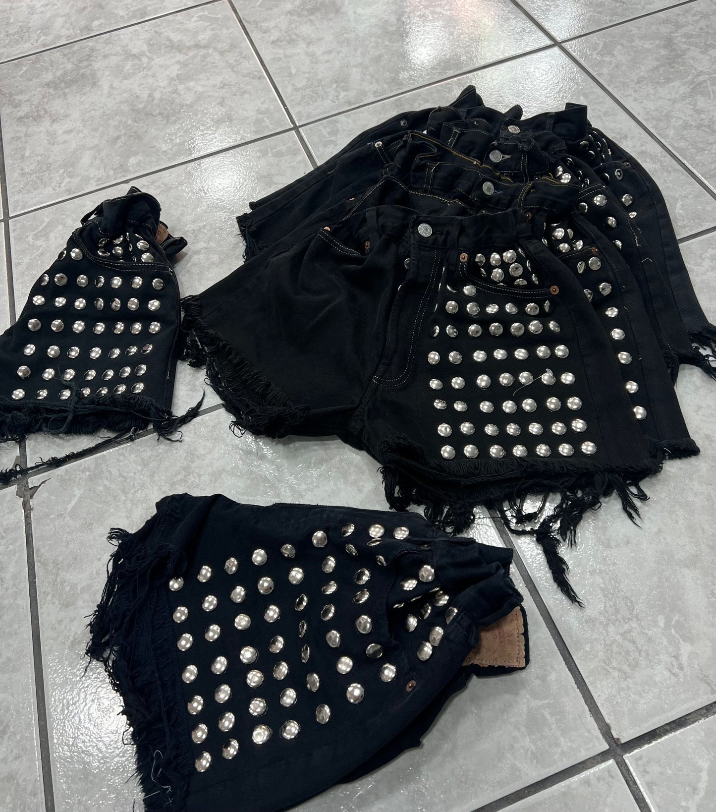 SHORT LEVIS BORCHIE 3