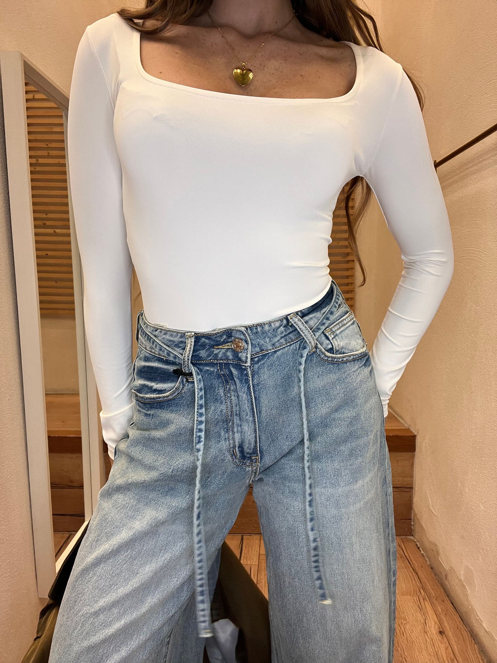 BODY 1826