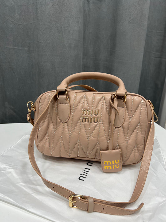 BORSA MIU