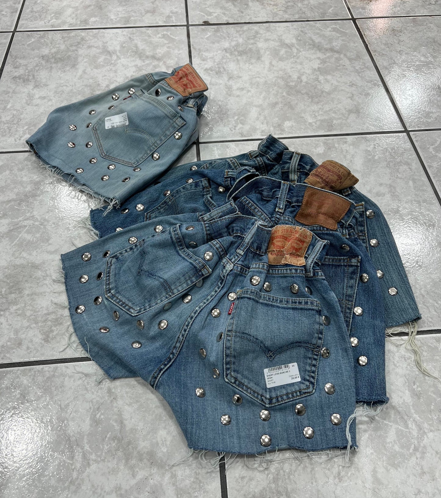 SHORT LEVIS BORCHIE 2